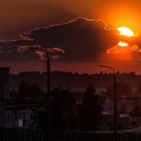 Панорама заката над Шумилино :: Анатолий Клепешнёв