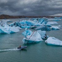 А мы на "лодочке" катались... Ледники Исландии! :: Александр Вивчарик