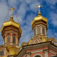 Купола Крестоводвиженского собора :: Геннадий Колосов