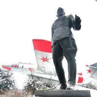 Памятник Новикову А. А. - главному маршалу советской авиации :: Наталья Шабалина 