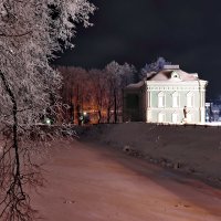 Шуя. Краеведческий музей возле бывшего шуйского кремлёвского рва. :: Сергей Пиголкин