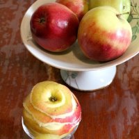 Яблоки для пирога :: Надежд@ Шавенкова