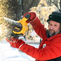 Снег и лёд в ЦПКиО :: Михаил Бибичков