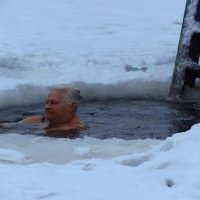 Вспоминая зимы прошлых лет (Одиночное плавание) :: Андрей Лукьянов