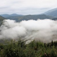 Облачно в долине :: Сергей Чиняев 