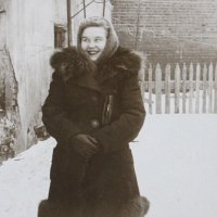Лидия Александровна Дмитриева. Москва 1956 год, в отпуске :: Надежд@ Шавенкова