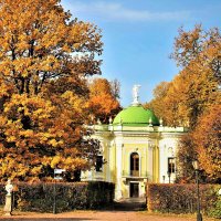 ОСЕННИЙ ДЕНЬ В УСАДЬБЕ КУСКОВО :: Валентина 