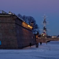 у Петропавловки :: Елена 