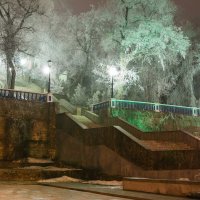 Старая каменная лестница :: Вадим Архипов