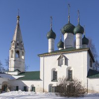 Неброская красота церкви Николы Рубленый Город в Ярославле, в начале марта :: Николай Белавин