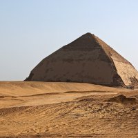 Ломаная пирамида :: Анна Скляренко