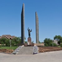 Памятник Юрию Гагарину. Оренбург :: MILAV V