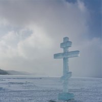 Крест на Крещенские купания. :: Алексей Трухин