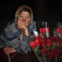 Продавщица роз ночью. :: Рустам Илалов