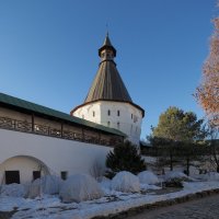 Новосспаский монастырь весной :: Евгений Седов