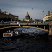 Прогулка на катере   по рекам и каналам Санкт-Петербурга :: Магомед .
