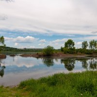 В реку смотрятся облака. :: Вадим Басов