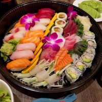 Суши - блюдо традиционной японской кухни. :: Светлана Хращевская