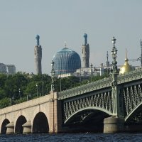 Вид на Соборную Мечеть, г. Санкт- Петербург :: Иван Литвинов