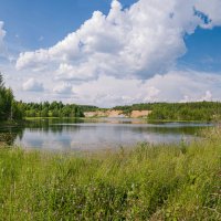 На Крайний Север ненадолго жара заглянула, +31, озеро в окрестностях Ухты :: Николай Зиновьев