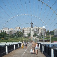 Световой мост в Чебоксарах :: Олег Манаенков