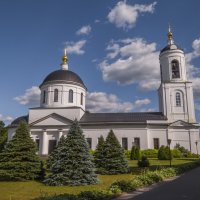 Церковь Троицы Живоначальной :: Сергей Цветков