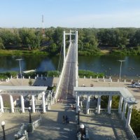 Пешеходный мост из Европы в Азию через реку Урал :: Наиля 