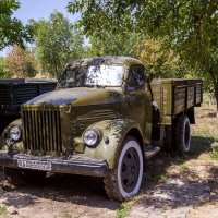 Старичок грузовичок :: Юрий Глаголистов