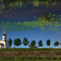 Храм. Отражение в воде. :: Roman Mordashev