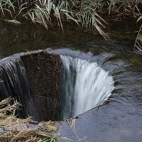 ТРУБА, в которую всё улетает )) :: Владимир Хиль