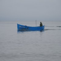 Лодка, море, туман. :: Евгений Седов