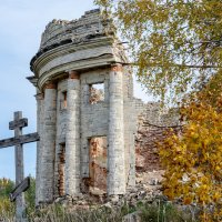 Разрушенная церковь на Пятой горе :: Ирина Смирнова
