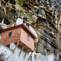 В Бахчисарайском скальном монастыре :: Алексей Р.