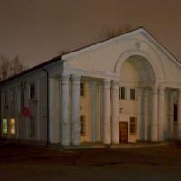 Бывший дом культуры деревни Борисово, :: Oleg4618 Шутченко