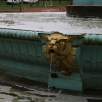 Фрагмент фонтана в парке Эдинбурга :: Ольга 