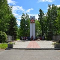 Памятник Жителям Полазны, погибшим в годы Великой Отечественной :: Александр Рыжов