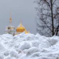 Засыпит ли нас снег в этом году по самую маковку ? :: Анатолий. Chesnavik.
