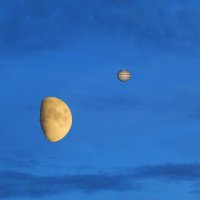 Луна и Юпитер :: Alisa Koteva 