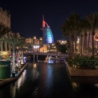 Burj Al Arab In UAE Colors :: Fuseboy 