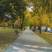 Осень в парке  Тренёва :: Валентин Семчишин