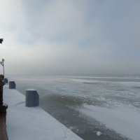 Волга скована льдом :: Евгения Чередниченко