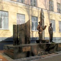 Памятник артиллеристам :: Нина Бутко