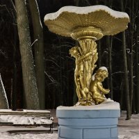 Скульптура "Сельская идиллия". Городской парк, Шуя, начало 19 века.. :: Сергей Пиголкин