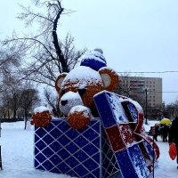 Новогодние украшения Оренбурга :: Нина Колгатина 