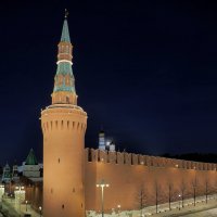 Из "похода" вокруг Кремля. Беклемишевская (Москворецкая) башня, построенная в 1488 г. :: Евгений Седов