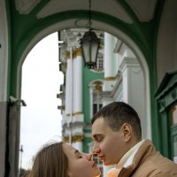 Поцелуй у Зимнего дворца :: Анастасия Белякова