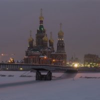 Зимний вечер в Йошкар-Оле. :: Анатолий Грачев