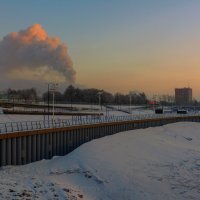 Февральским утром на набережной у Амура. :: Виктор Иванович Чернюк