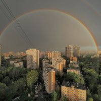 Радуга над городом :: Евгений Седов