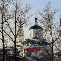 Церковь у реки. :: Александр Кондаков